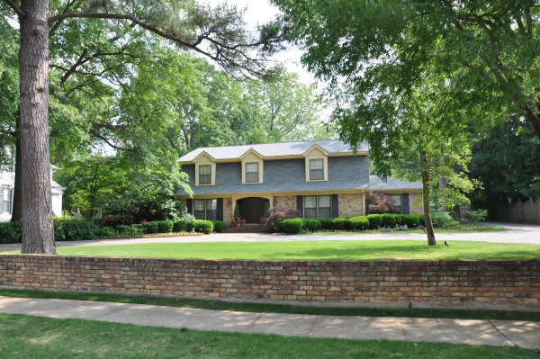 703 Adams Street SE