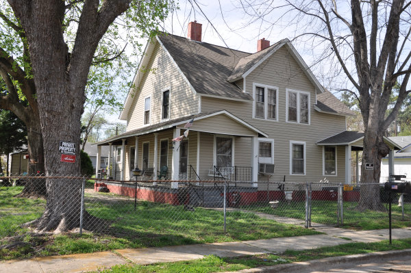 3224 Bradley Street SW