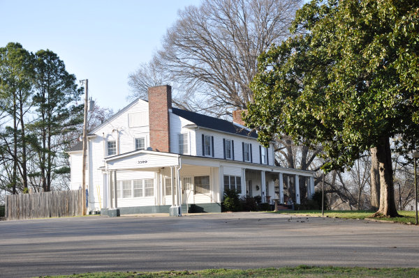 3300 Broad Place
