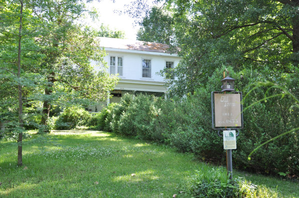 118 Calhoun Street NE