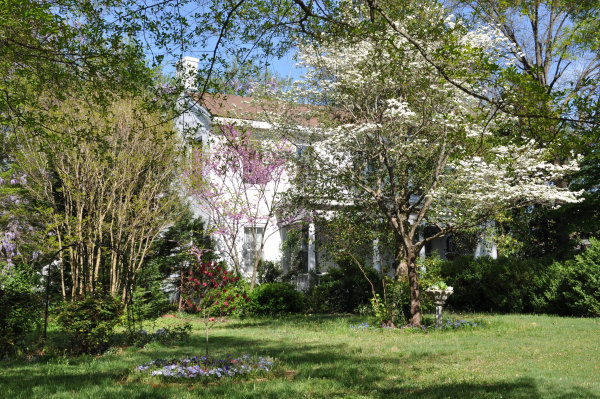 118 Calhoun Street NE