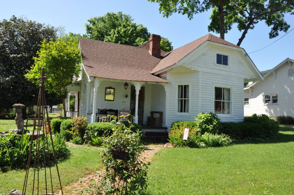 203 Church Street