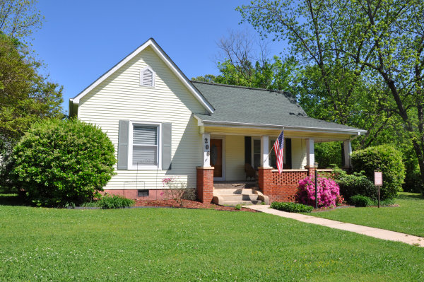 206 Church Street