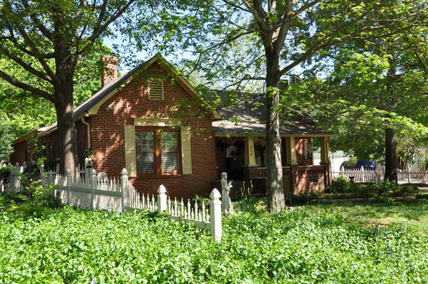 208 Church Street