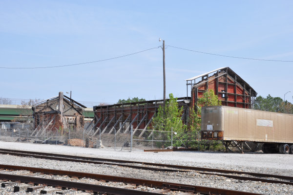 330 Church Street NW