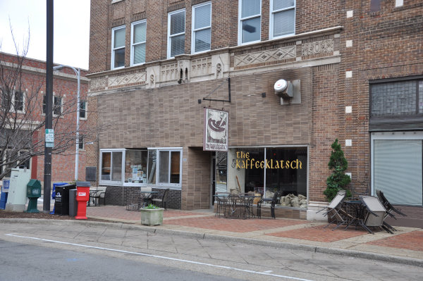 102 Clinton Avenue W