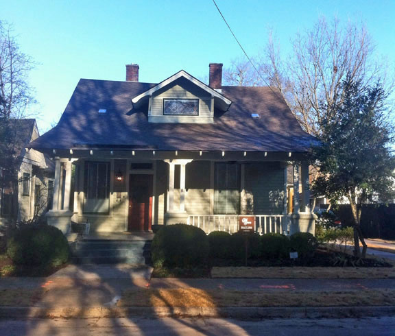 427 Clinton Avenue E