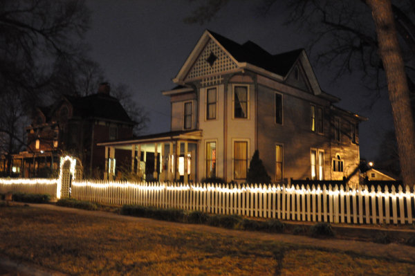 703 Clinton Avenue E