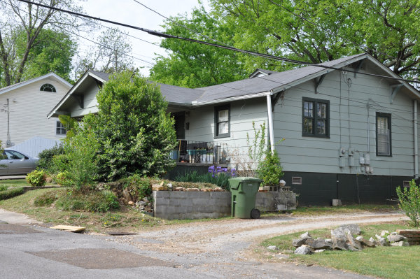 208 Coleman Street SE