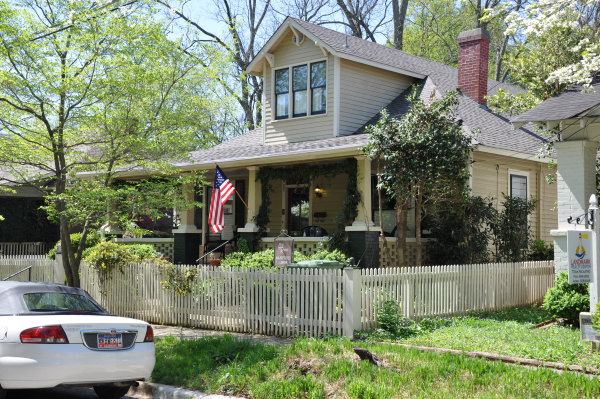 209 Dallas Street NE