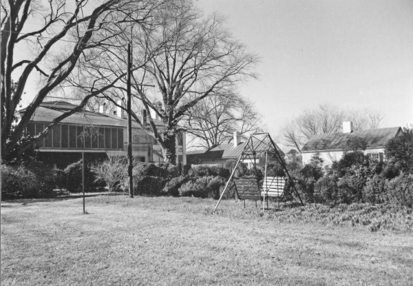 403 Echols Avenue SE