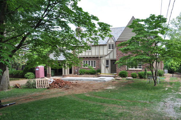 407 Echols Avenue SE