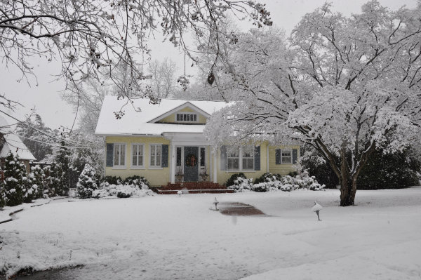 409 Echols Avenue SE