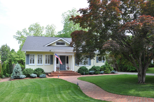409 Echols Avenue SE