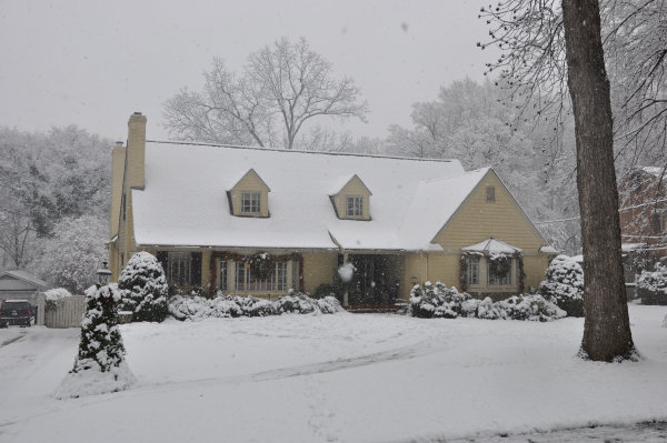 413 Echols Avenue SE