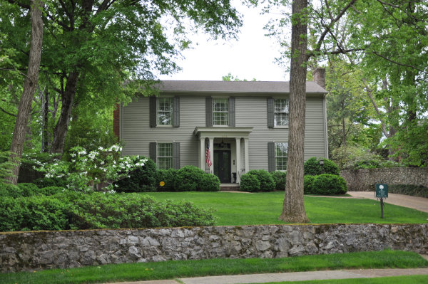 414 Echols Avenue SE