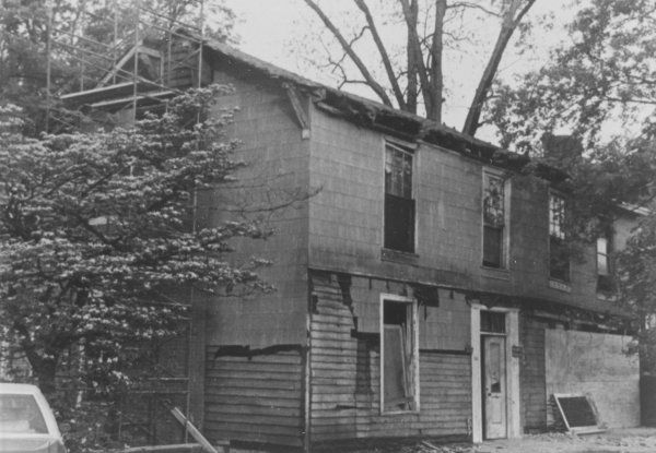 414 Echols Avenue SE