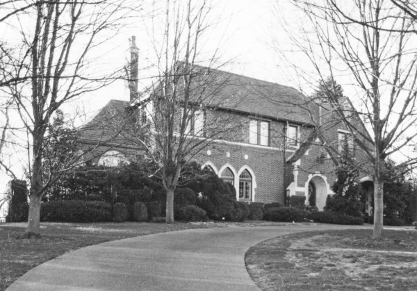420 Echols Avenue SE