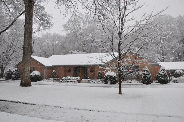 421 Echols Avenue SE