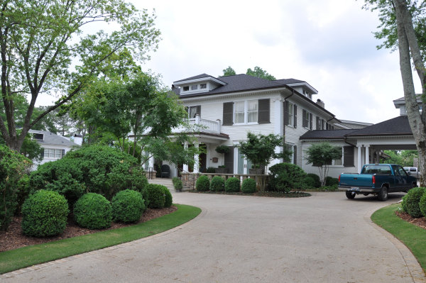 422 Echols Avenue SE