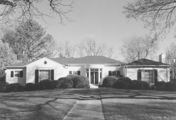 427 Echols Avenue SE