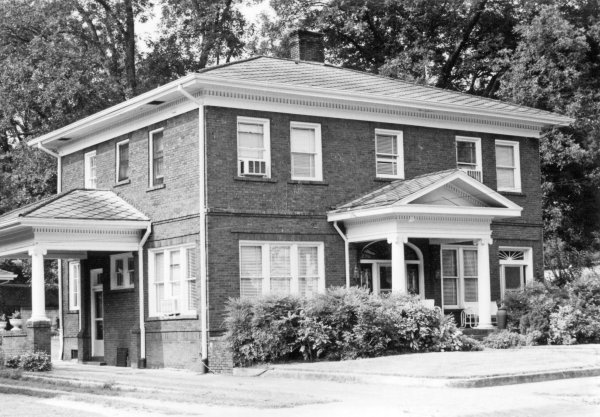 427 Eustis Avenue SE