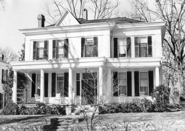 505 Eustis Avenue SE