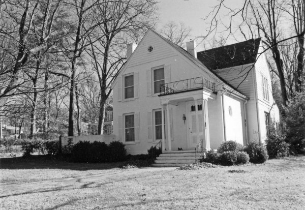 506 Eustis Avenue SE