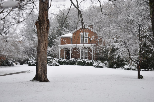 512 Eustis Avenue SE