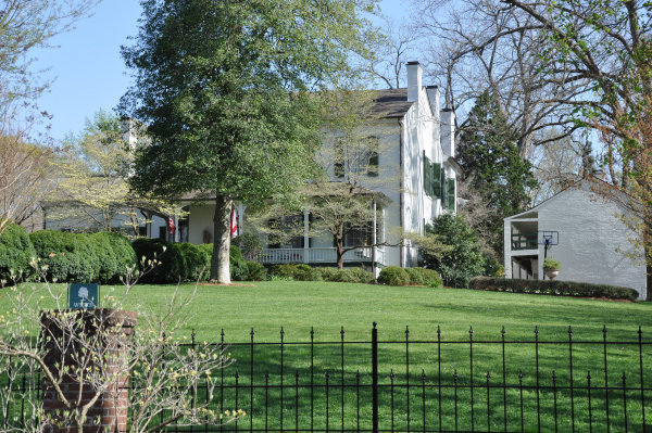 612 Eustis Avenue SE