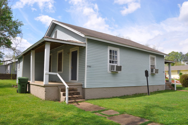 3500 Fairview Street SW