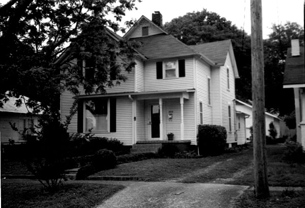 803 Pratt Avenue NE
