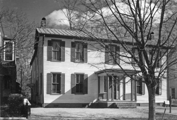 405 Franklin Street SE