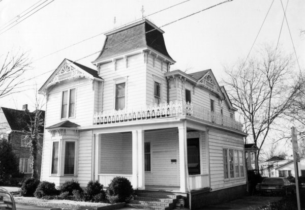 506 Franklin Street SE