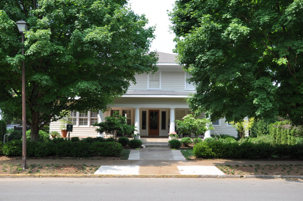 512 Franklin Street SE