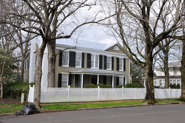 516 Franklin Street SE