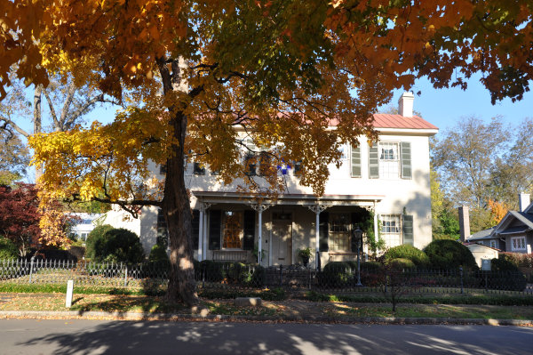 527 Franklin Street SE