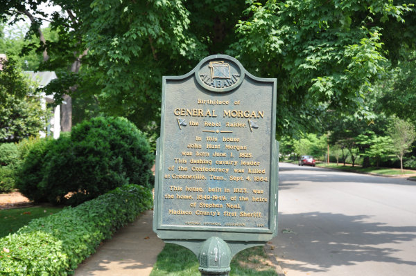 558 Franklin Street SE