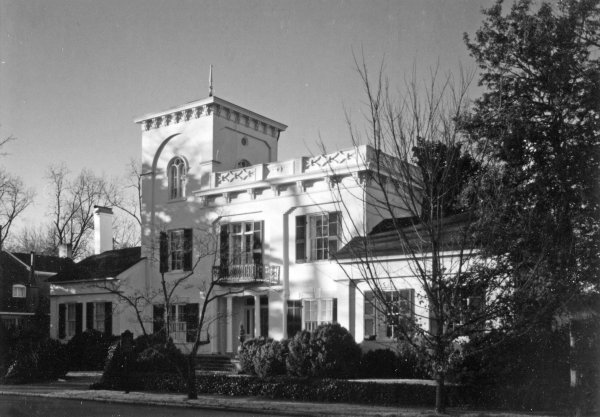 558 Franklin Street SE