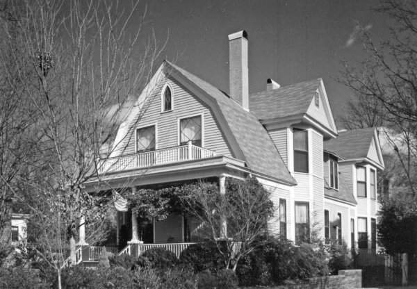 603 Franklin Street SE