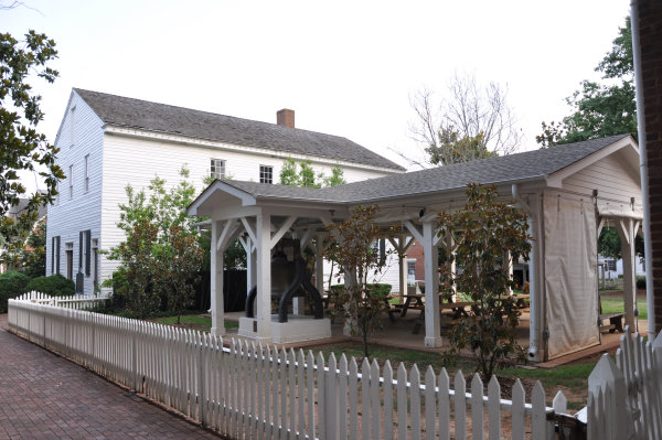 109 Gates Avenue SE
