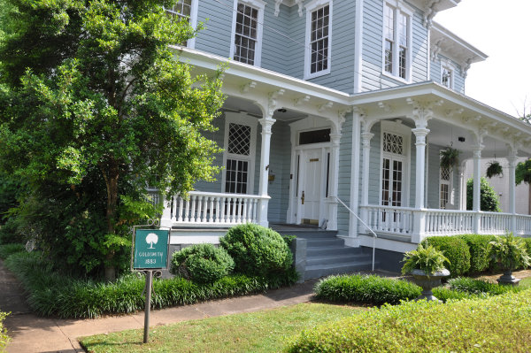 204 Gates Avenue SE