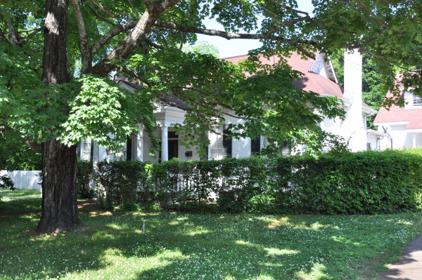 413 Holmes Avenue NE