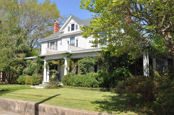 507 Holmes Avenue NE