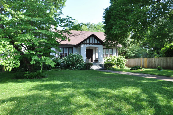 610 Holmes Avenue NE
