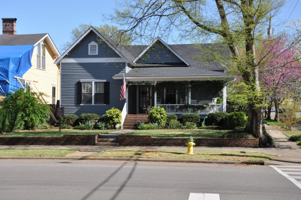 700 Holmes Avenue NE