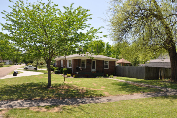 410 Humes Avenue NE
