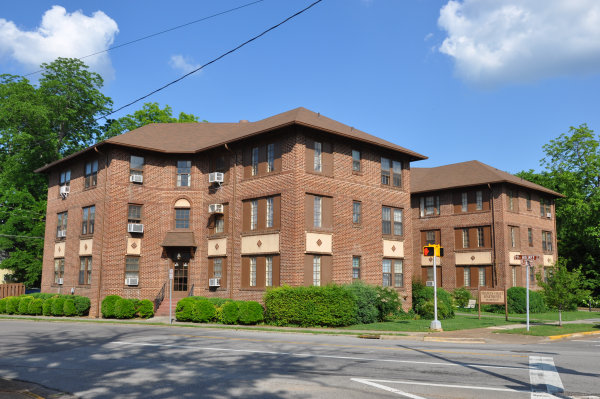 120 Lincoln Street NE