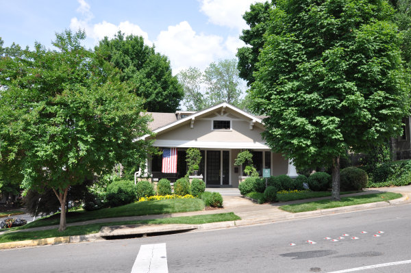 301 Lincoln Street SE