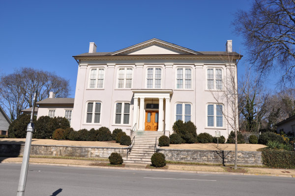 311 Lincoln Street SE